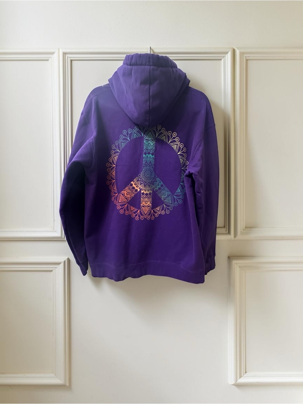 Port & Company Peace Sign Full Zip Sweatshirt Hoodie. Purple. Size: XL